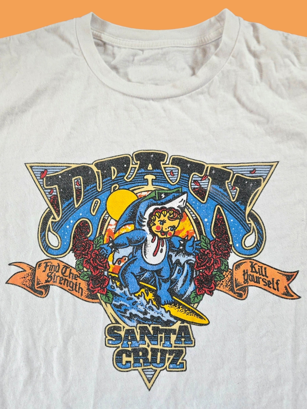White Drain T-shirt 2026 Surfin' Kewpie Santa Cruz graphic band tee - Mens XL